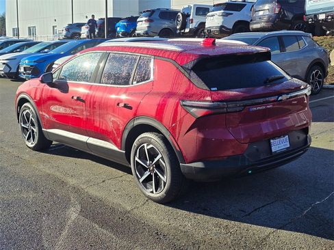 New 2026 Chevrolet Equinox EV LT image 7