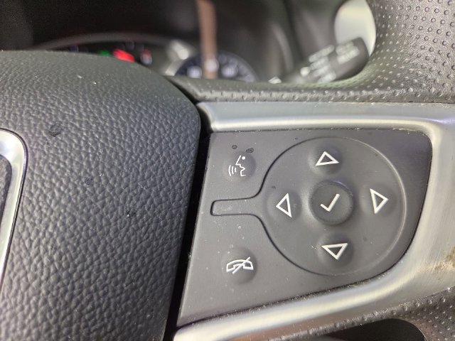 Used 2022 GMC Terrain SLE w/ Driver Convenience Package FWD image 23