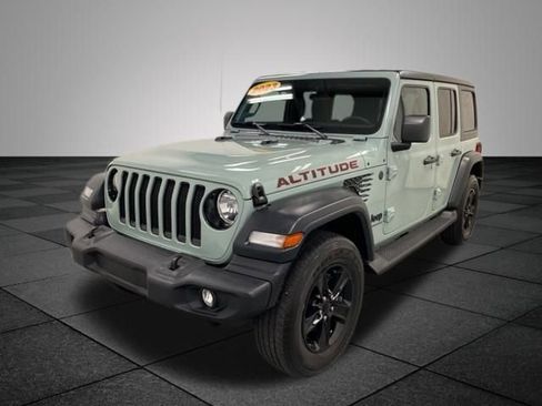 Used 2023 Jeep Wrangler Sport image 3