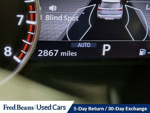 Certified 2024 Nissan Pathfinder SL w/ Black Appearance Package image 14