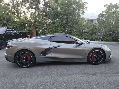 Used 2024 Chevrolet Corvette Stingray Preferred Conv w/ Stealth Interior Trim Package image 6