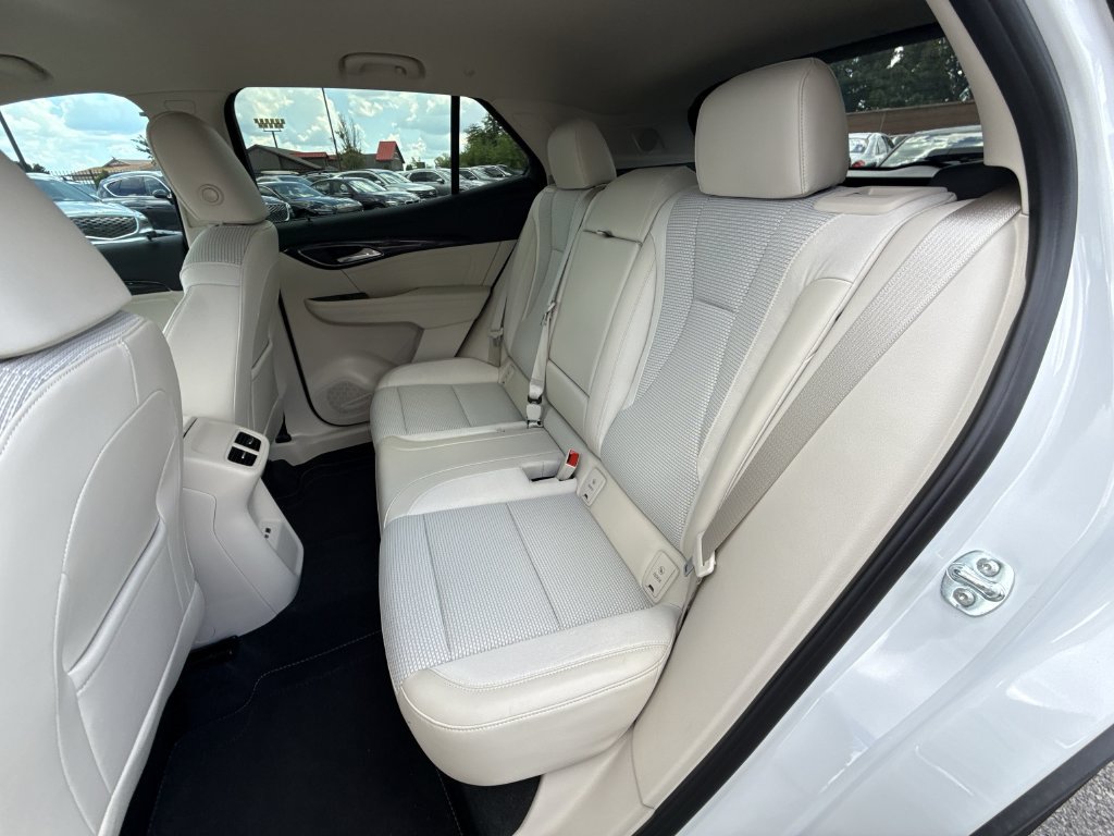 Used 2023 Buick Envision Preferred AWD/4WD image 30