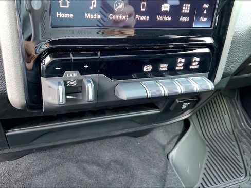 New 2026 RAM 2500 Tradesman image 15