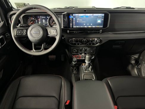 Used 2024 Jeep Gladiator Rubicon image 13