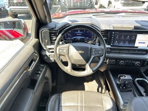 Used 2024 Chevrolet Silverado 1500 High Country w/ Technology Package AWD/4WD image 23