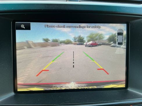 Used 2016 Ford Explorer XLT w/ Equipment Group 202A AWD/4WD image 16