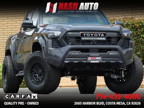 Used 2026 Toyota Tacoma SR5 AWD/4WD image 3