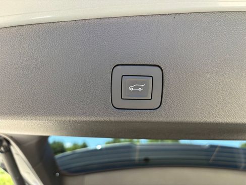 Used 2025 Buick Encore GX Sport Touring w/ Comfort Package FWD image 48
