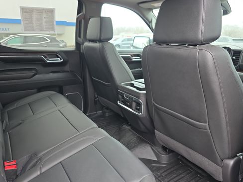 Certified 2024 GMC Sierra 1500 SLT w/ SLT Premium Plus Package image 13