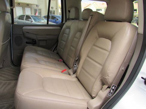 Used 2003 Ford Explorer Sport XLT image 25