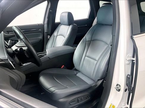 Used 2023 Buick Enclave Premium w/ LPO, Floor Liner Package image 24
