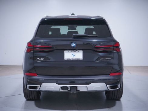Used 2024 BMW X5 xDrive50e w/ Premium Package AWD/4WD image 5