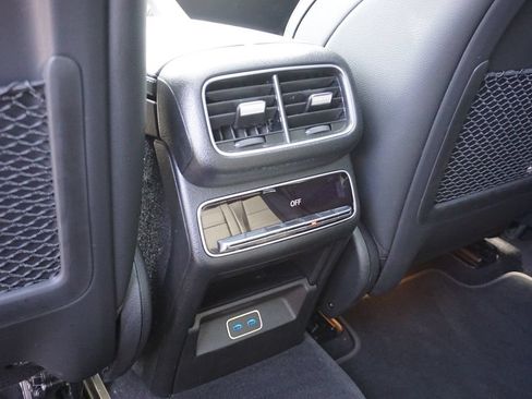 Certified 2024 Mercedes-Benz GLS 450 4MATIC image 27