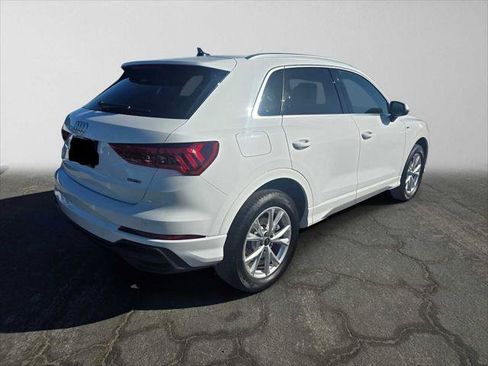 Used 2025 Audi Q3 2.0T Premium Plus w/ Premium Plus Package AWD/4WD image 3