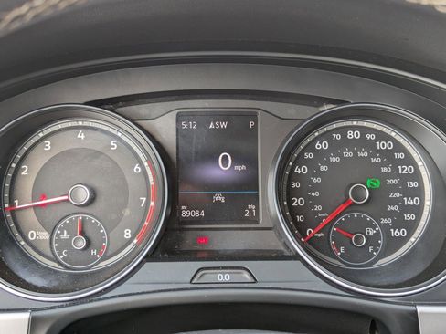 Used 2021 Volkswagen Atlas SE w/ Panoramic Sunroof Package FWD image 47