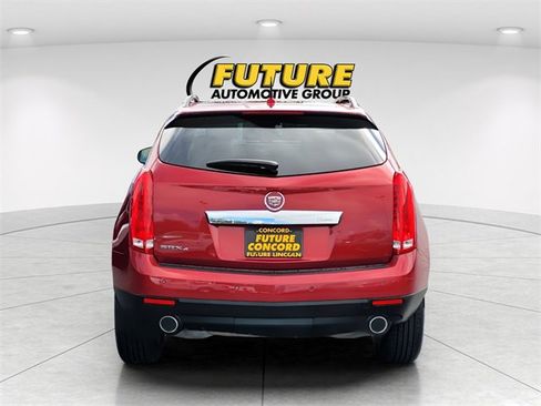 Used 2011 Cadillac SRX Luxury image 6