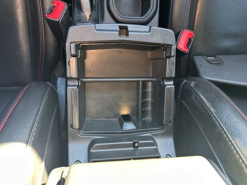 Used 2020 Jeep Gladiator Rubicon image 7