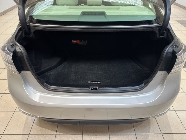 Used 2010 Lexus HS 250h w/ Preferred Accessory Package FWD image 17