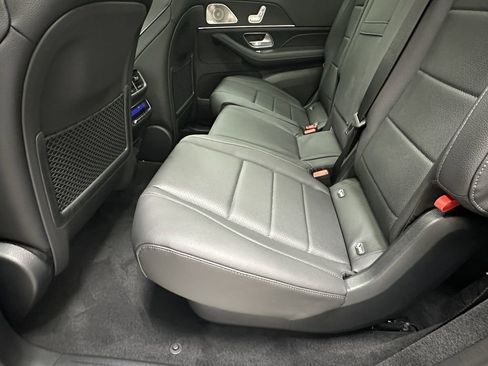 New 2026 Mercedes-Benz GLS 450 4MATIC image 25
