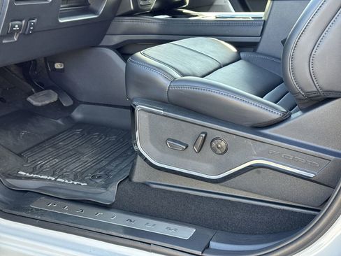 Used 2026 Ford F250 Platinum w/ Tremor Off-Road Package image 17