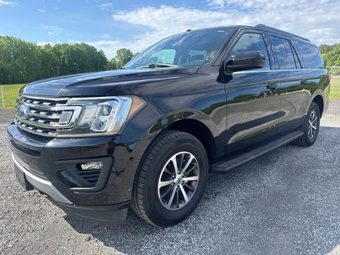 Used 2019 Ford Expedition Max XLT AWD/4WD image 7