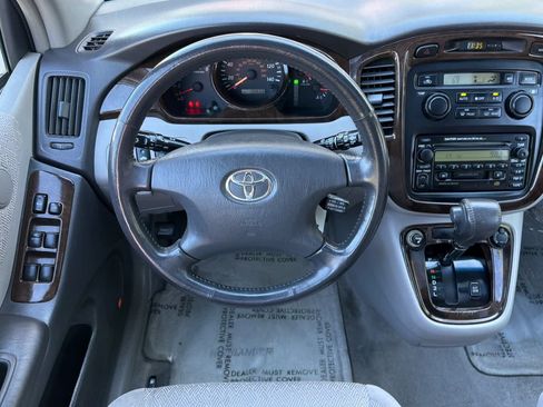 Used 2001 Toyota Highlander 4WD V6 image 16