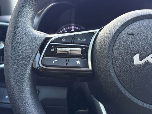 Used 2024 Kia Forte LXS w/ LXS Technology Package image 15