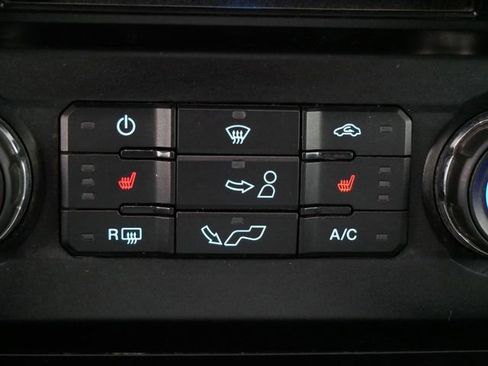 Used 2016 Ford F150 XLT w/ Equipment Group 302A Luxury image 21