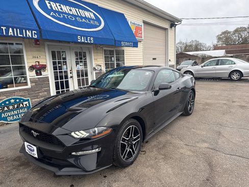 Used 2018 Ford Mustang Premium w/ Equipment Group 201A RWD image 3