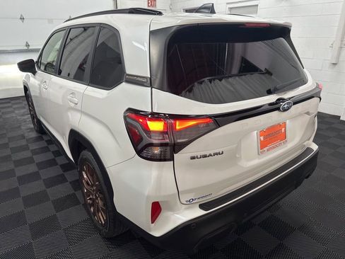 Used 2025 Subaru Forester Sport w/ Popular Package #1 AWD/4WD image 8