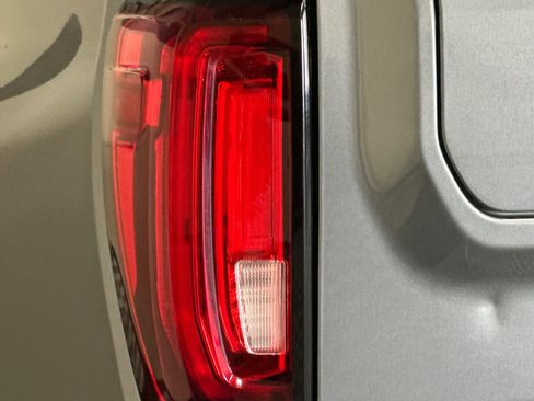 Used 2021 GMC Sierra 1500 AT4 AWD/4WD image 45
