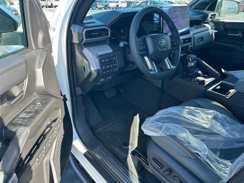 New 2026 Toyota Tacoma 4x4 Double Cab Hybrid image 6