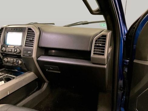 Used 2017 Ford F150 Raptor w/ Equipment Group 802A Luxury AWD/4WD image 16