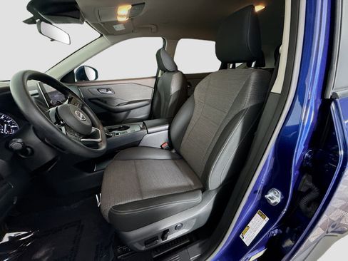 Used 2023 Nissan Rogue SV FWD image 22