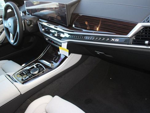 New 2026 BMW X5 sDrive40i image 34