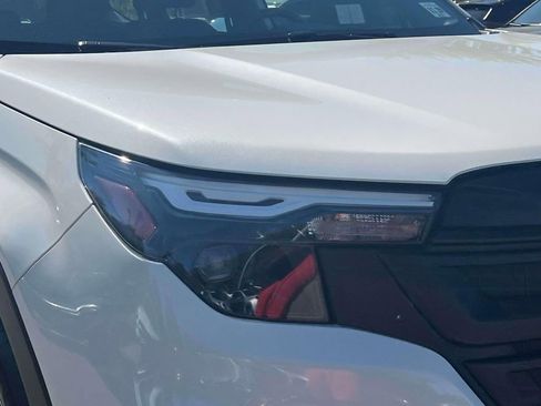 Certified 2025 Subaru Forester image 7