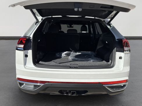 New 2026 Volkswagen Atlas Cross Sport SEL image 7