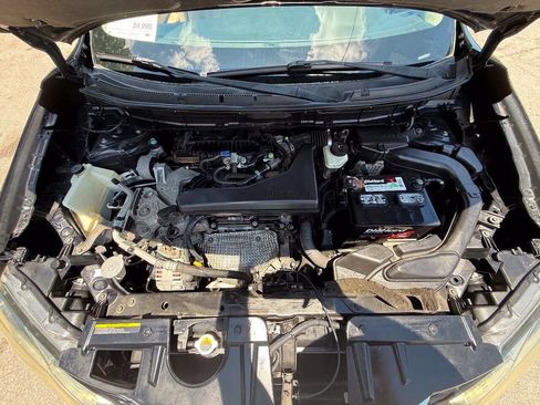 Used 2015 Nissan Rogue SV FWD image 19