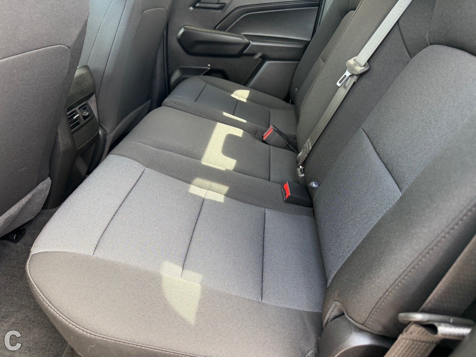 Used 2026 Chevrolet Colorado W/T RWD image 14
