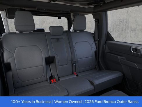 New 2025 Ford Bronco Outer Banks image 13
