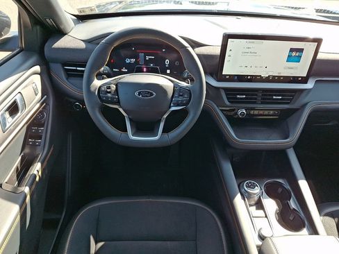 Used 2026 Ford Explorer Tremor AWD/4WD image 2