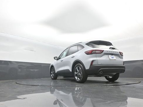 New 2026 Ford Escape ST-Line w/ Tech Pack #1 image 30