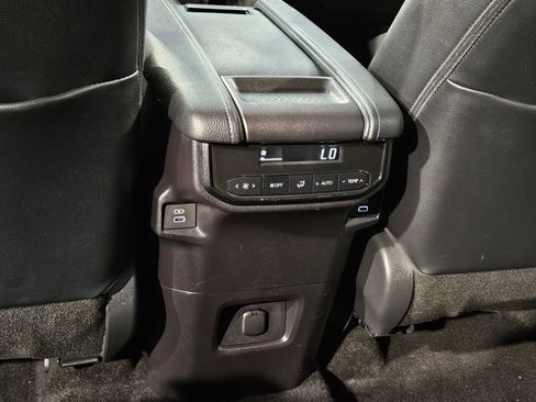 Certified 2025 Toyota Grand Highlander AWD image 36