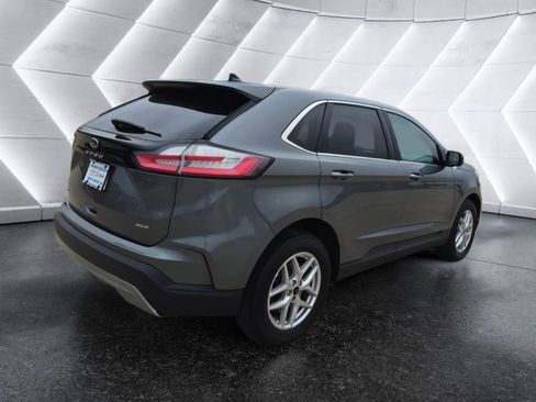 Used 2024 Ford Edge SEL AWD/4WD image 5