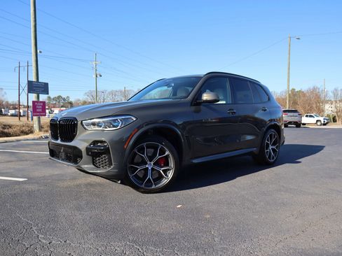 Used 2023 BMW X5 M50i w/ Executive Package image 10