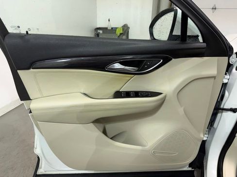 Used 2023 Buick Envision Preferred FWD image 10