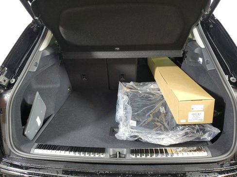 New 2026 Audi Q3 quattro 2.0T image 9