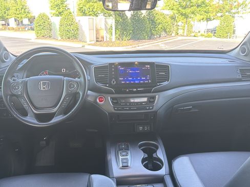 Used 2023 Honda Ridgeline RTL image 32