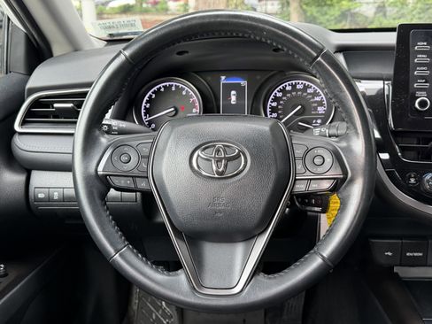 Used 2023 Toyota Camry SE FWD image 34