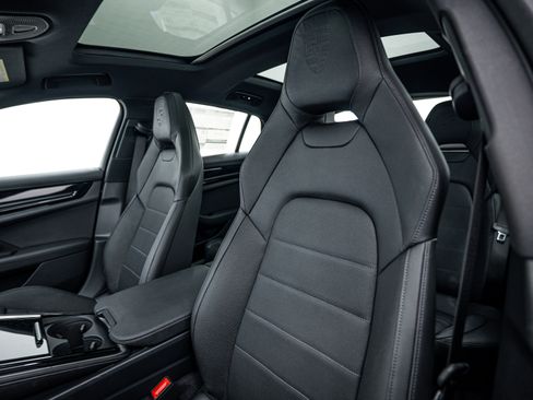 Certified 2026 Porsche Panamera 4 AWD/4WD image 21